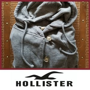 Fall Warm Cute Button Small Hollister Hoodie Used